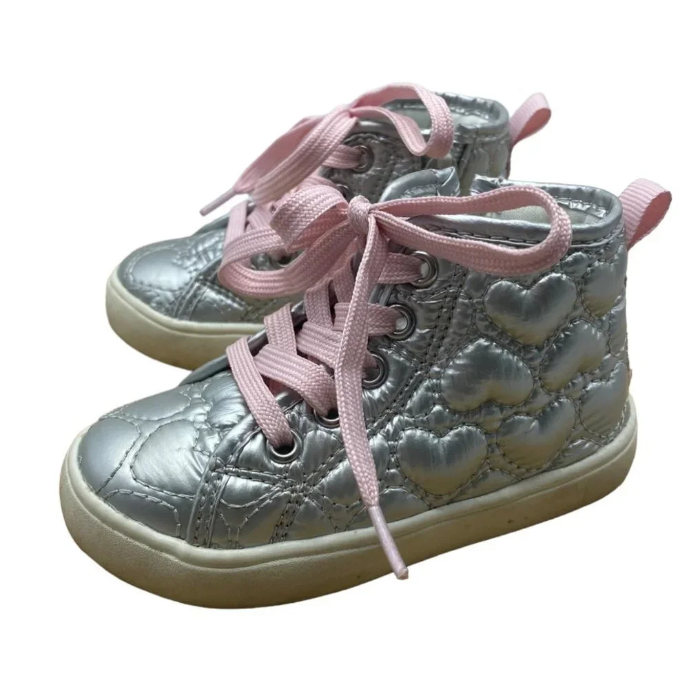 Carter’s Toddler Girl Silver Pink Lace Up Zip Quilted Hearts Sneaker Shoes Sz‎ 6